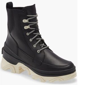 Sorel Lace Boot Size 8 Black